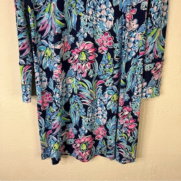 Lilly Pulitzer Kaisley Dual Neck Dress in High Tide Navy Pineapple Paradise - Picture 4 of 10